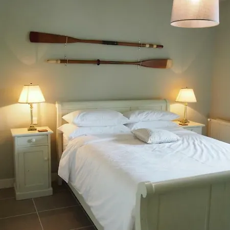 La A Chateau Franc-daut Sleeps 6 *